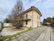 Villetta bifamiliare in vendita di 168 m²