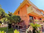 Villetta bifamiliare in vendita di 168 m² in Via degli... Villetta bifamiliare in vendita di 168 m² in Via degli...