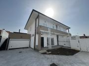 Villetta bifamiliare in vendita di 169 m² in Via Tivoli