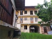Villetta bifamiliare in vendita di 170 m² in Frazione...