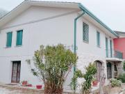 Villetta bifamiliare in vendita di 170 m² in Via Costa, 39