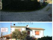 Villetta bifamiliare in vendita di 170 m² in Via Milan, 6