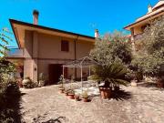 Villetta bifamiliare in vendita di 170 m² in Via Vecchia...