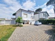 Villetta bifamiliare in vendita di 175 m²