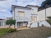 Villetta bifamiliare in vendita di 175 m² in Via delle Palme