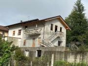 Villetta bifamiliare in vendita di 180 m² in Via Barricata