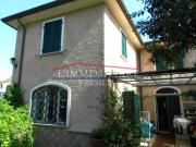 Villetta bifamiliare in vendita di 180 m² in Via...