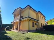 Villetta bifamiliare in vendita di 180 m² in Via della...