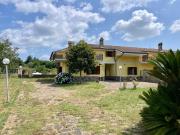 Villetta bifamiliare in vendita di 180 m² in Via delle...