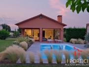 Villetta bifamiliare in vendita di 180 m² in Via Frattin