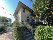 Villetta bifamiliare in vendita di 180 m² in Via Malva Sud