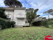 Villetta bifamiliare in vendita di 180 m² in Via Portoscuso