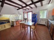 Villetta bifamiliare in vendita di 180 m² in Via Stradona