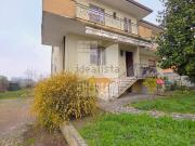 Villetta bifamiliare in vendita di 182 m² in Via Val...