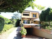 Villetta bifamiliare in vendita di 184 m² in Piazza...