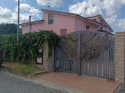 Villetta bifamiliare in vendita di 185 m² in Via...