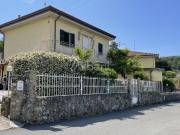Villetta bifamiliare in vendita di 186 m²