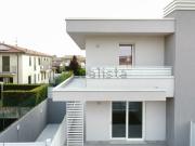 Villetta bifamiliare in vendita di 186 m² in Via Martiri...