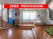 Villetta bifamiliare in vendita di 188 m² in Strada dei...