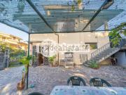 Villetta bifamiliare in vendita di 190 m²