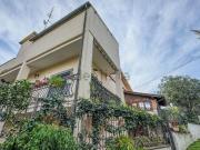 Villetta bifamiliare in vendita di 190 m² in Via...