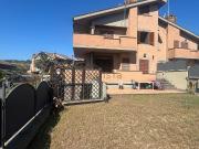 Villetta bifamiliare in vendita di 190 m² in Via...