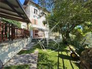 Villetta bifamiliare in vendita di 190 m² in Via Passalacqua