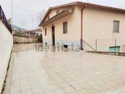Villetta bifamiliare in vendita di 192 m² in Via...