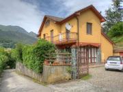 Villetta bifamiliare in vendita di 193 m² in Via la Pineta