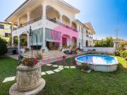 Villetta bifamiliare in vendita di 194 m² in Via Mar Arabico