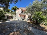 Villetta bifamiliare in vendita di 195 m² in Strada...