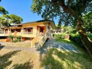 Villetta bifamiliare in vendita di 198 m² in Calle...
