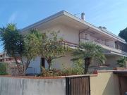 Villetta bifamiliare in vendita di 200 m²