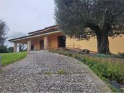 Villetta bifamiliare in vendita di 200 m²