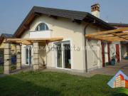 Villetta bifamiliare in vendita di 200 m²