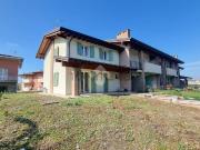 Villetta bifamiliare in vendita di 200 m² in Strada...