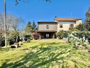 Villetta bifamiliare in vendita di 200 m² in Strada...