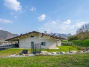 Villetta bifamiliare in vendita di 200 m² in Via Cleten