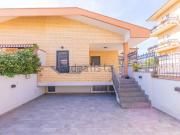 Villetta bifamiliare in vendita di 200 m² in Via...