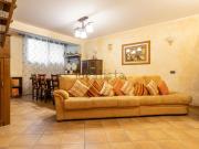 Villetta bifamiliare in vendita di 200 m² in Via DUE...