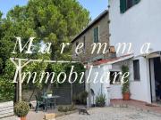 Villetta bifamiliare in vendita di 200 m² in Via...