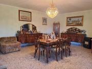 Villetta bifamiliare in vendita di 201 m² in Via Capitonese