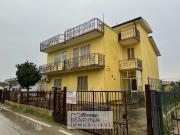 Villetta bifamiliare in vendita di 203 m² in Via Vecchia...
