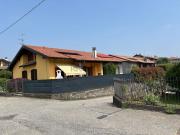 Villetta bifamiliare in vendita di 207 m² in Via...