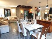 Villetta bifamiliare in vendita di 210 m² in Largo Rovedine