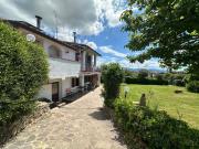 Villetta bifamiliare in vendita di 210 m² in Via degli Ulivi