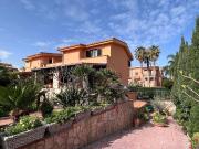 Villetta bifamiliare in vendita di 210 m² in Via I Santoro