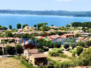 Villetta bifamiliare in vendita di 210 m² in Via Olivetello
