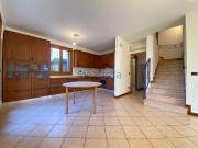 Villetta bifamiliare in vendita di 210 m² in Via Quattrocà