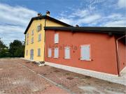 Villetta bifamiliare in vendita di 211 m² in Strada...